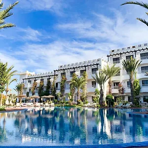 Borjs & Hotel